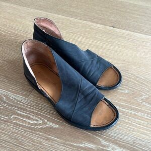 Free people Mont Blanc sandals 36